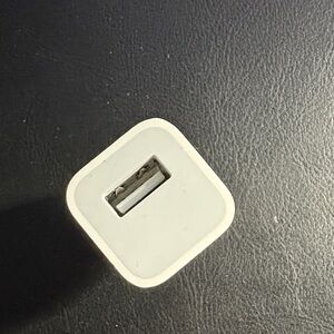 Apple usb wall charger